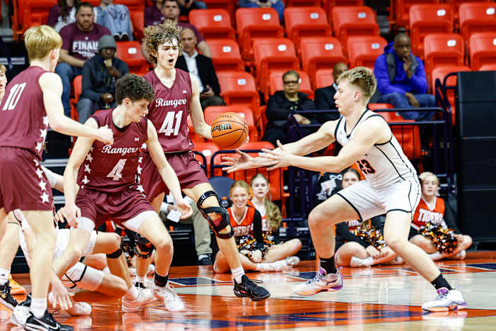 Benton Byron Illinois boys basketball March 7 2024 Nate Latsch 26548